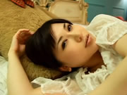 الممثلة اليابانية أنري أوكيتا